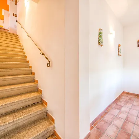Poggio Apartment *