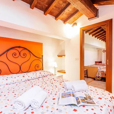 Le Terre Del Trasimeno Apartment