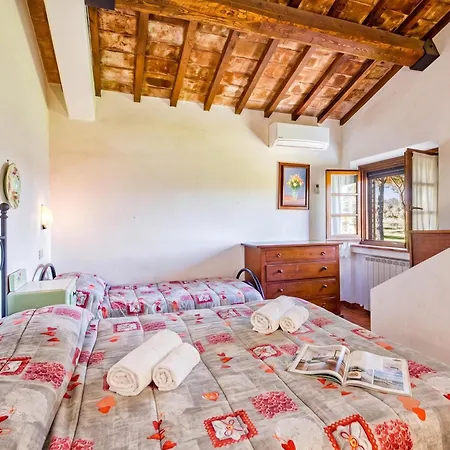 Le Terre Del Trasimeno Apartment